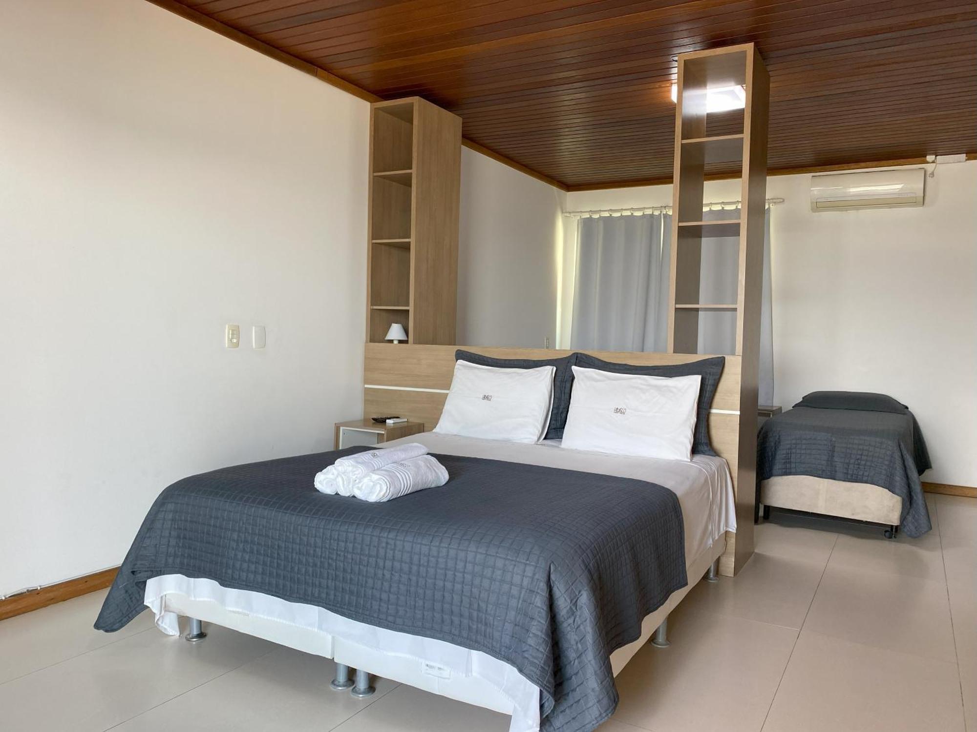 Hibisco Guest House Florianópolis Стая снимка